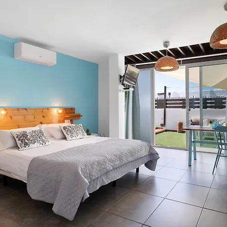 Estudio Dannamar Puerto del Carmen (Lanzarote)